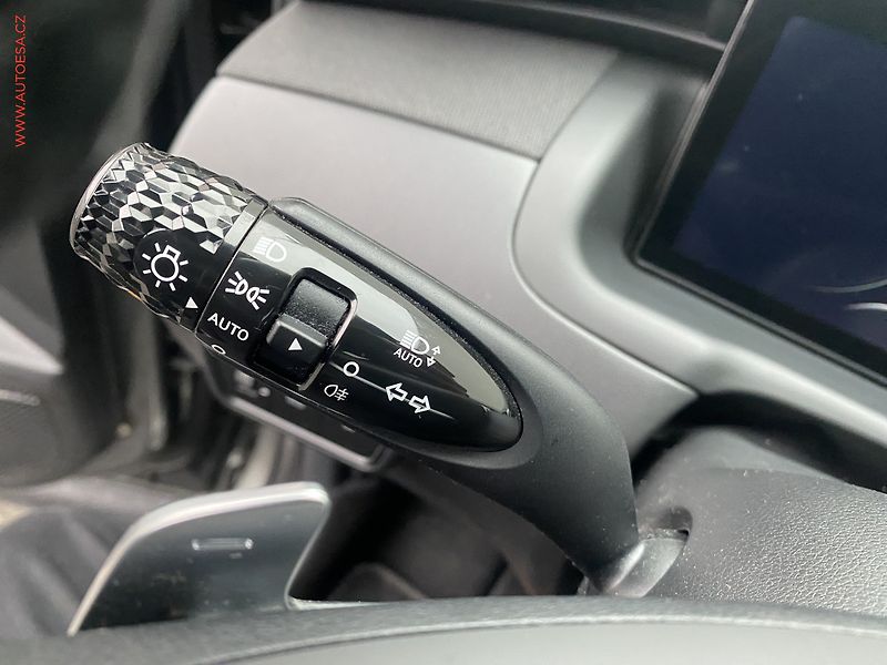 Hyundai Tucson (2021) 1.6T-GDi 4x4  48V, ČR, Smart - fotka 15 z 21