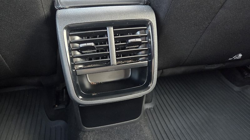 Škoda Octavia  1.0 TSI 81 kW, CZ, DPH, LED - fotka 30 z 30