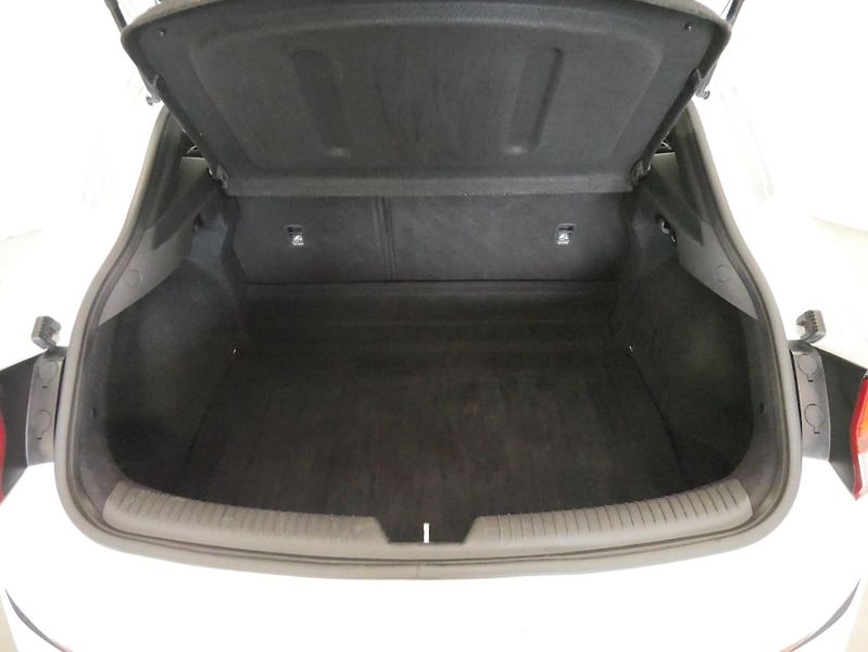 Hyundai i30 - fotka 25 z 25