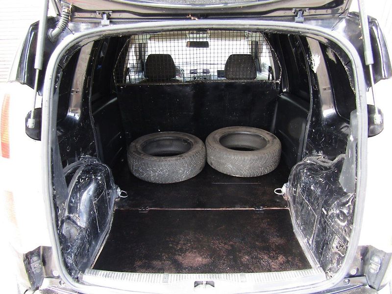 Škoda Praktik (2011) 1.2 TDI 55kW KLIMA - fotka 17 z 25