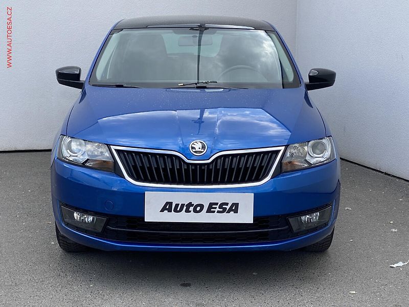 Škoda Rapid (2015) 1.2 TSi, Sport, xenon, panor - fotka 2 z 16