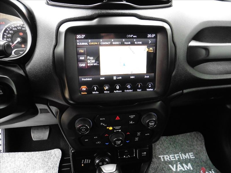 Jeep Renegade 2.0 Mjt 140k Limited 4WD - fotka 12 z 23