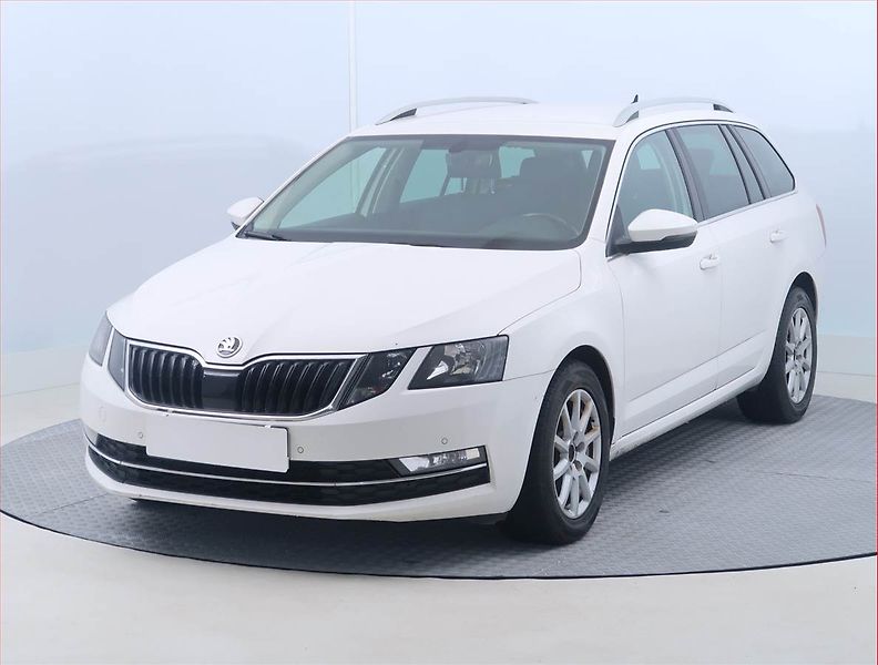 Škoda Octavia (2017) Style 2.0 TDI, Automat, Navi - fotka 2 z 15