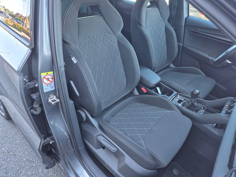 Škoda Karoq (2025) Sportline 1.5TSi 110kW 6°manuá - fotka 20 z 31