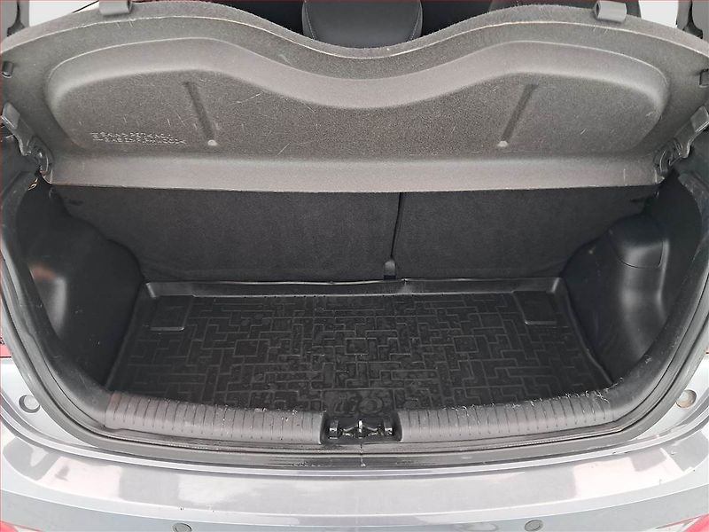 Hyundai i10 (2015) 1.0, ČR,1.maj, Serv.kniha - fotka 14 z 17