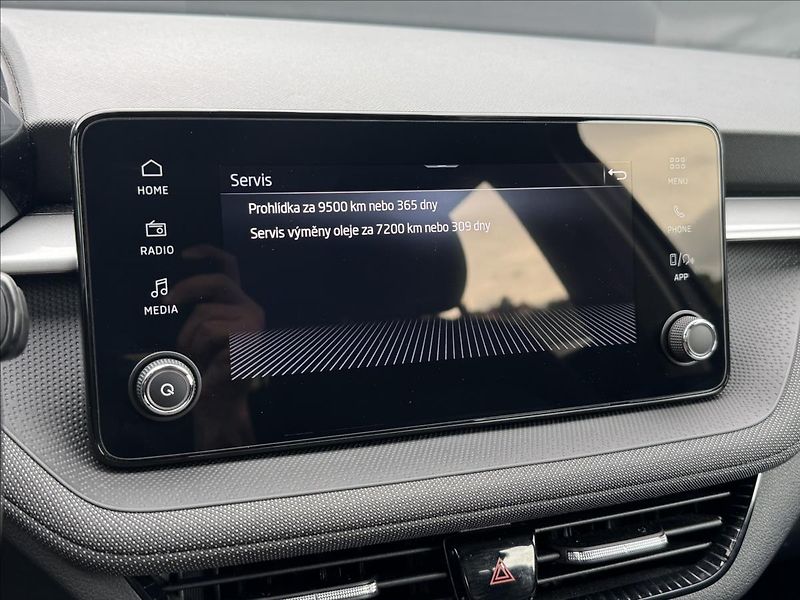 Škoda Fabia 1,0 MPI 130LET ZÁRUKA ČR DPH - fotka 25 z 29