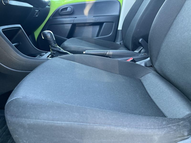 Škoda Citigo e iV 61kw KLIMA TEMPOMAT ALU - fotka 11 z 39