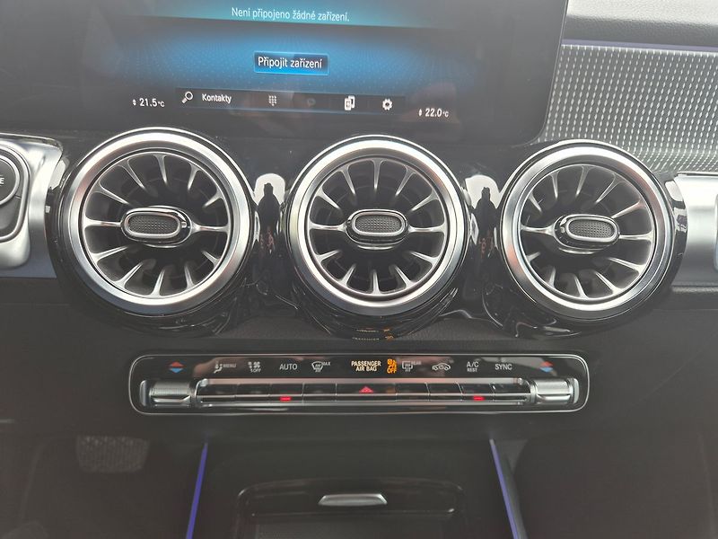 Mercedes-Benz GLB 200D 4MATIC, záruka 7/2027 neb - fotka 35 z 42