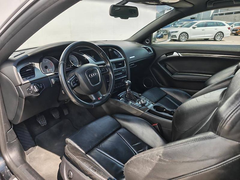Audi S5 4,2FSI - fotka 5 z 24