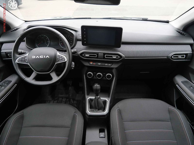 Dacia Jogger (2023) 1.0 Tce 7míst, 1.maj,ČR, LED - fotka 8 z 23