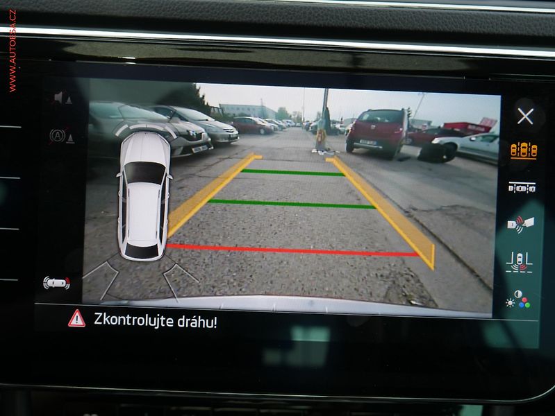 Škoda Superb (2019) 2.0 TSi 4x4, 2.maj,ČR, Scout - fotka 11 z 24