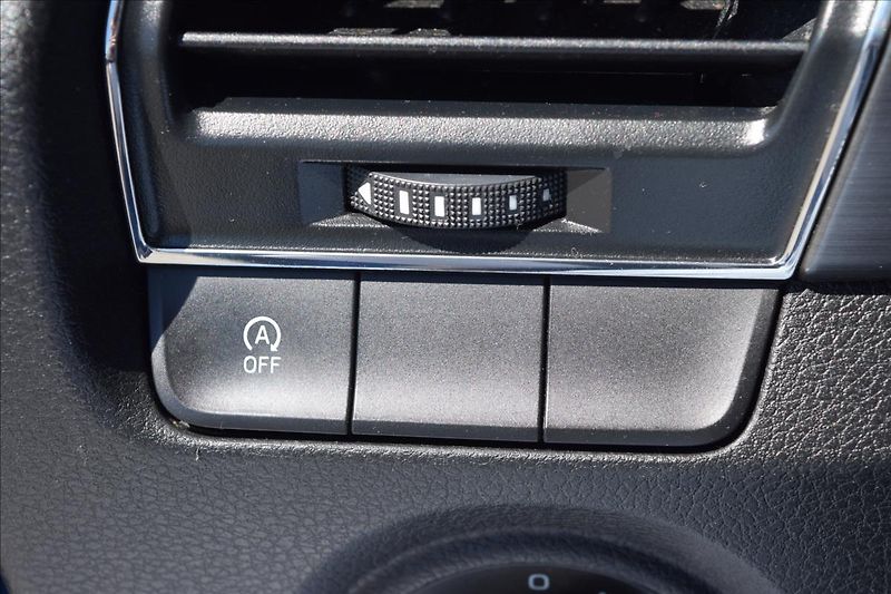 Škoda Fabia 1,0 MPI 55KW VÝHŘEV ALU LPG - fotka 35 z 52