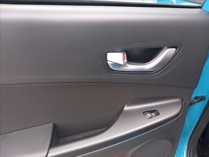 Hyundai Kona 1,0 T-GDI MT SMART - fotka 19 z 21