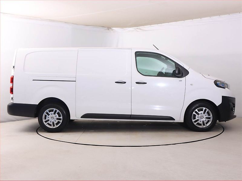 Peugeot Expert (2019) 2.0 BlueHDi, L3H1, 1.0t, SR - fotka 6 z 14