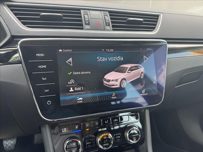 Škoda Superb 2,0 TDI 110kW L&K ČR 1.MAJITEL - fotka 25 z 33