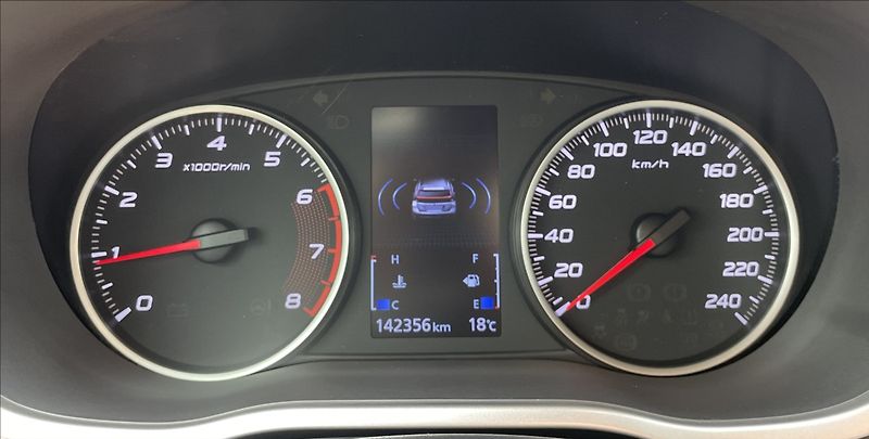 Mitsubishi Eclipse Cross 1,5 T-MIVTEC,120kW,serv.kn. - fotka 14 z 23