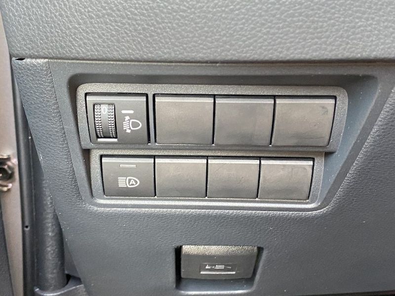 Toyota Yaris Cross 1.5HEV, ČR-1m, Style, záruka - fotka 15 z 17