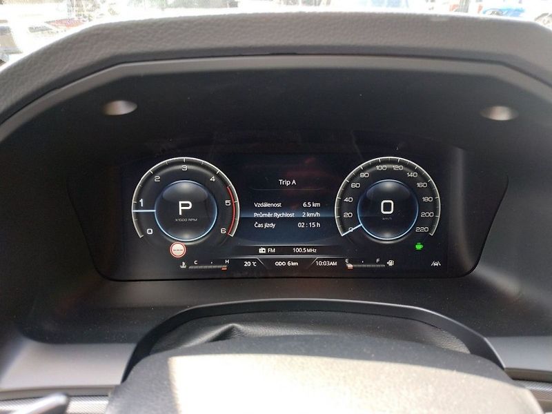 KGM Rexton 2.2 PREMIUM 4WD AT, SKLADEM - fotka 16 z 32