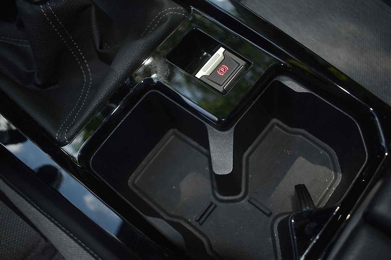 Nový Opel Astra je dobře využitelný v českém prostředí