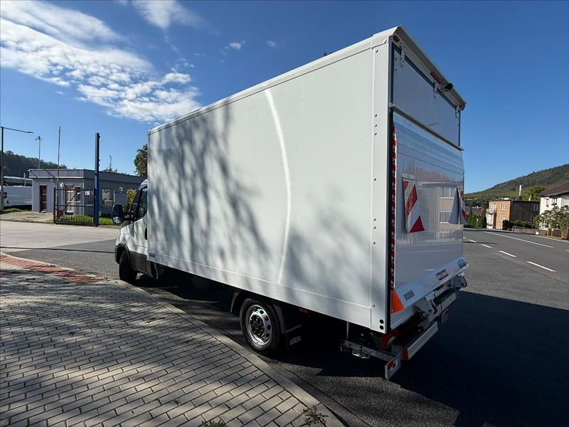 Iveco Daily 3,0 35S16H 3.0 - fotka 5 z 31