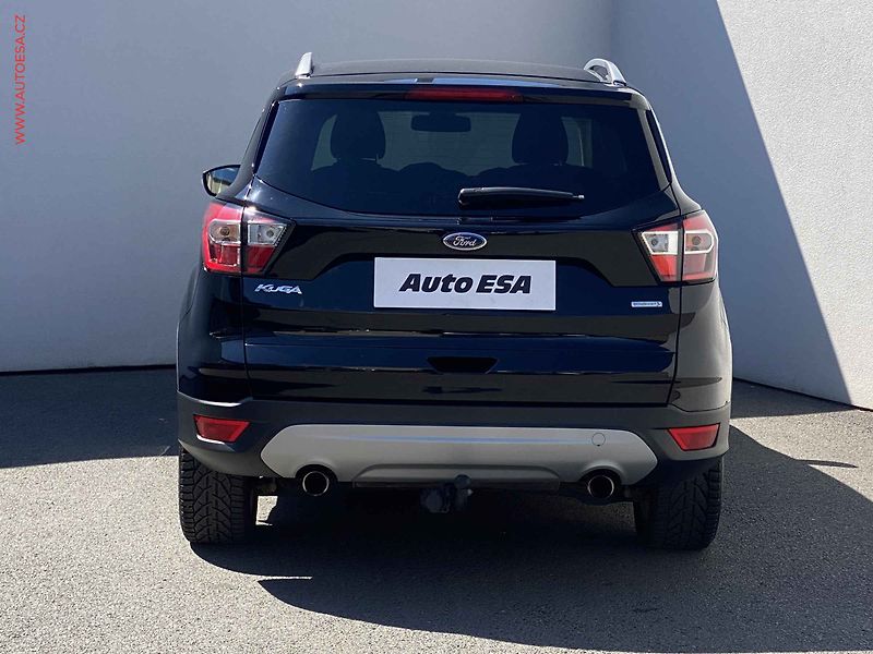 Ford Kuga (2018) 1.5 EB, Trend, TZ - fotka 5 z 16