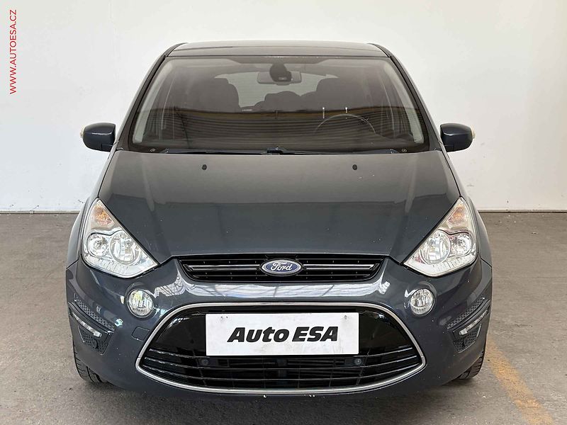 Ford S-MAX (2011) 2.0 TDCi, +kola - fotka 2 z 14
