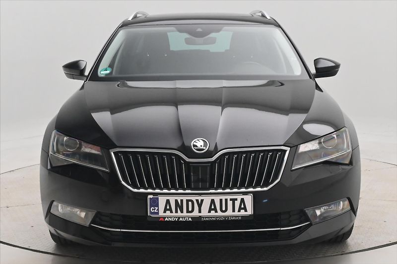 Škoda Superb 2,0 TDI 110 kW 4x4 Style Panor - fotka 2 z 32