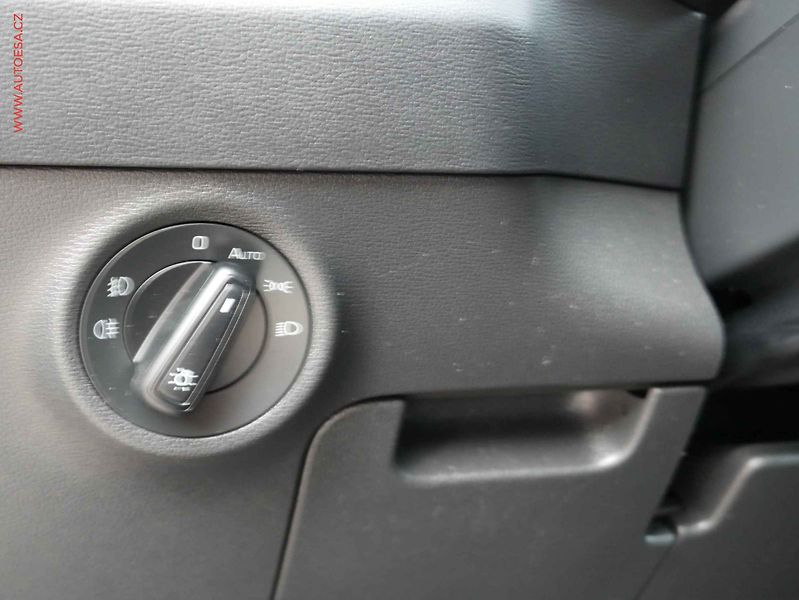 Škoda Karoq (2021) 1.5 TSI, SportLine. DSG, LED - fotka 19 z 21
