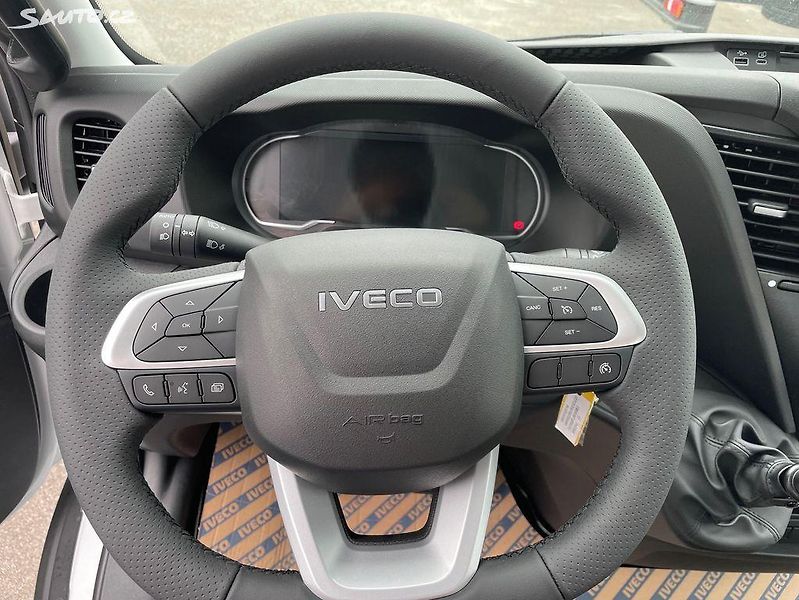Iveco Daily (2026) 35S16 valník skladem ihned - fotka 5 z 6