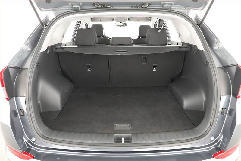 Hyundai Tucson (2017) 1.6 GDI, Serv.kniha, Navi - fotka 13 z 14
