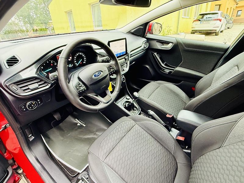 Ford Puma (2023) 1.0EB mHEV 92kW Titanium ČR - fotka 8 z 19