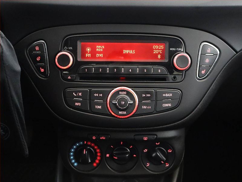 Opel Corsa (2016) 1.2, Serv.kniha - fotka 9 z 12