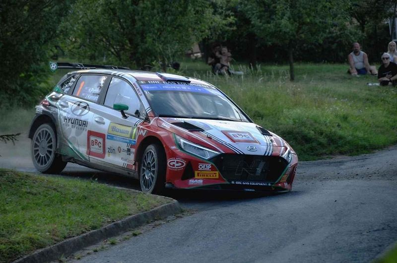 Vítězem 53. ročníku Barum Czech Rally Zlín se stal Dominik Stříteský. Bronzovou příčku bral další domácí pilot Erik Cais.