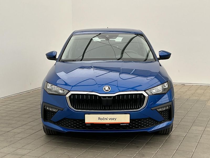Škoda Scala 1.0 TSI Selection - fotka 4 z 28