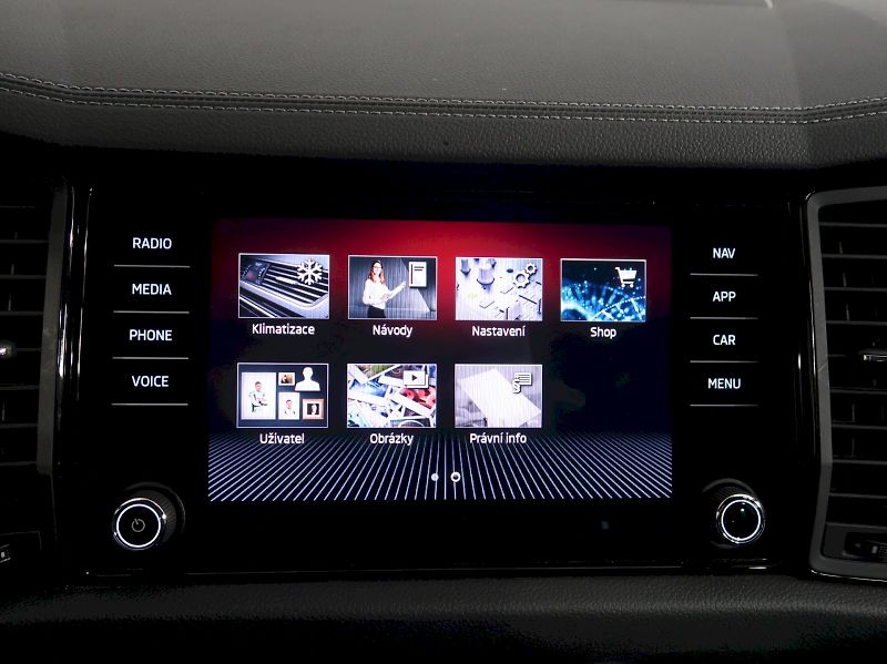Škoda Kodiaq (2022) SPORTLINE 2.0TDI 147KW 4x4 DSG - fotka 21 z 38