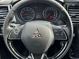 Mitsubishi Outlander (2017) Invite 2.0i MIVEC - náhled 16