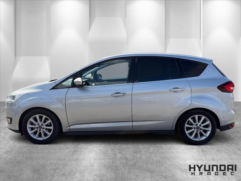 Ford C-MAX 1,5 TDCi 88kW Titanium - fotka 8 z 20
