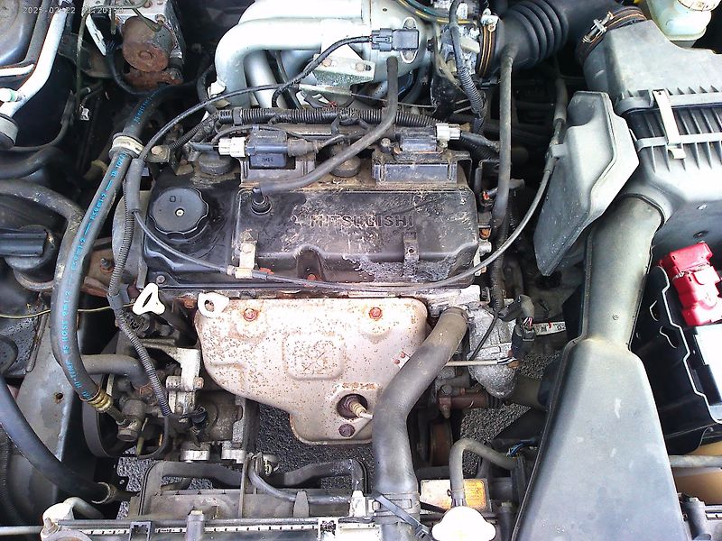Mitsubishi Lancer 1.6 i, 72 kW, klima, nová STK - fotka 20 z 22