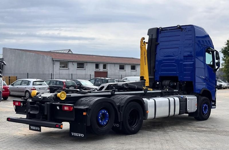 Volvo FH (2019) 500 6x2 JNK EURO 6 - fotka 3 z 3