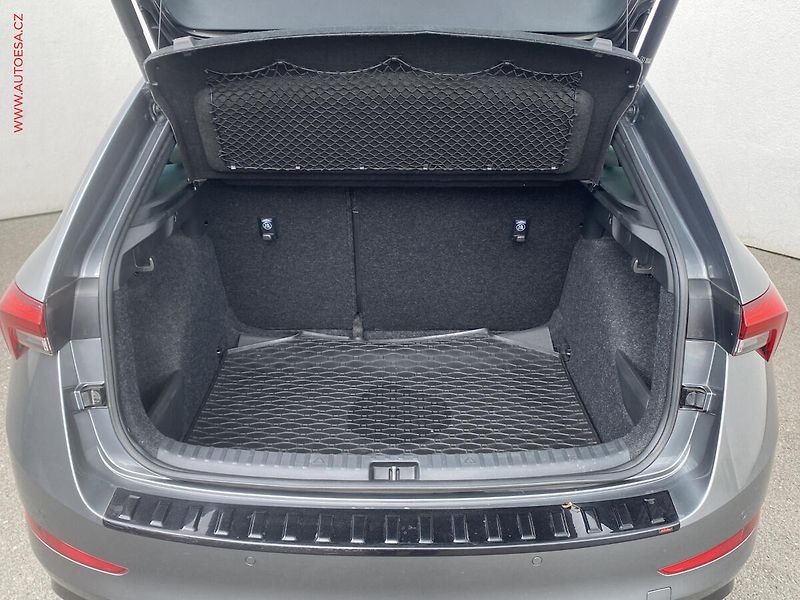 Škoda Scala (2021) 1.0 TSi, ČR, Monte Carlo - fotka 7 z 17