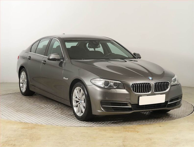 BMW Řada 5 (2015) 525d, 4X4, Automat - fotografie inzerátu
