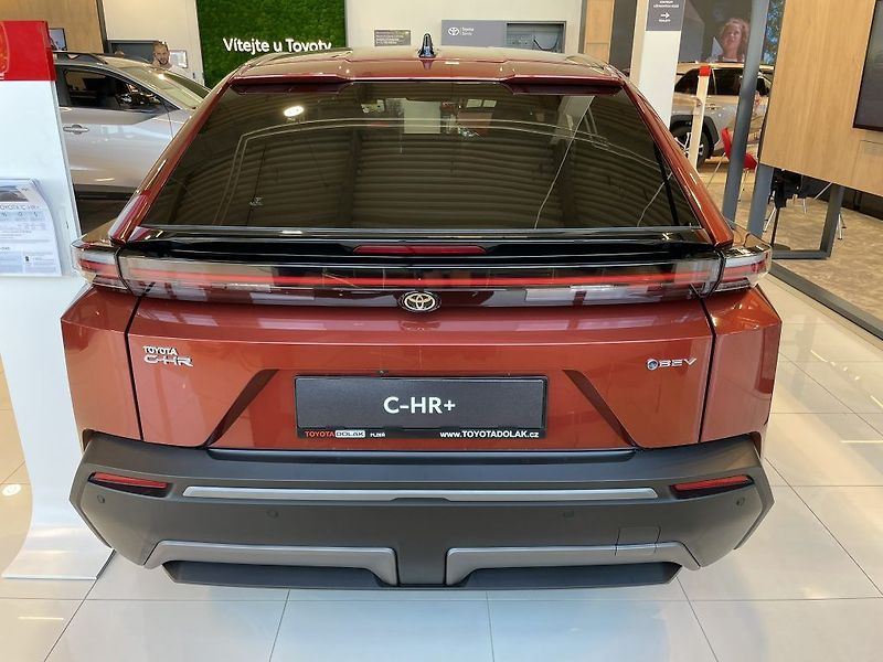 Toyota C-HR BEV 224k ODBĚR IHNED - fotka 5 z 24