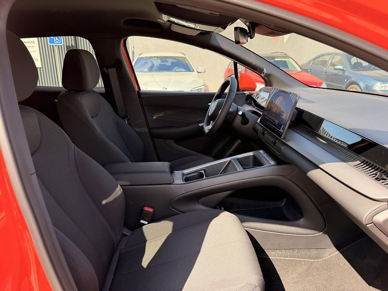 BYD Dolphin G DM-i (2026) Boost demo - fotka 8 z 8