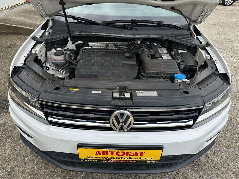 Volkswagen Tiguan 2.0 TDI 110kW/4x4/DSG/Navi - fotka 9 z 47