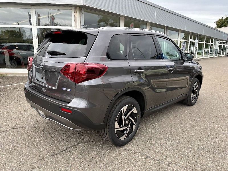 Suzuki Vitara 4x4 automat Elegance - fotka 7 z 10