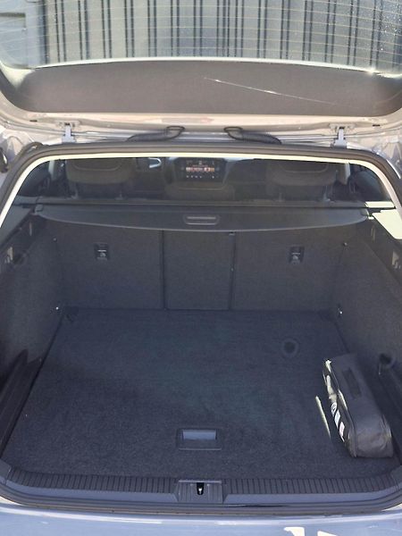 Volkswagen Passat 2,0TDi BMT 110kw DSG, Business - fotka 32 z 43