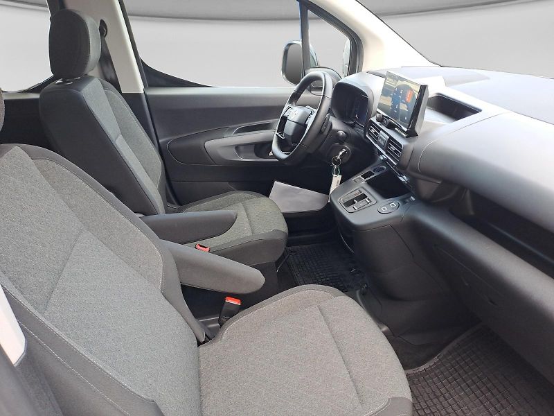 Opel Combo (2024) 1.5CDTI 96kW Elegance AT 7míst - fotka 14 z 15