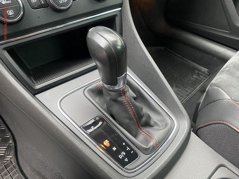 Seat Leon (2014) 1.8TSi, FR, DSG - fotka 15 z 17
