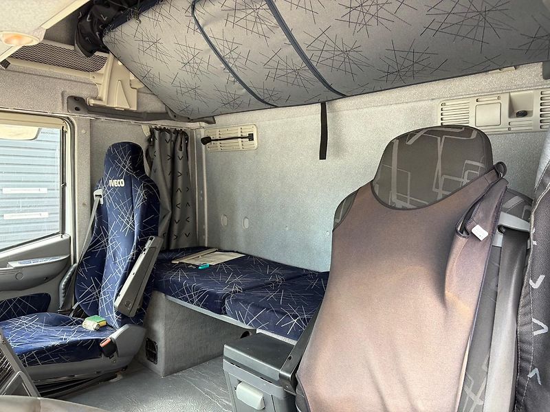 Iveco Stralis (2003) 430 Retardér Euro 3 Standart - fotka 17 z 27