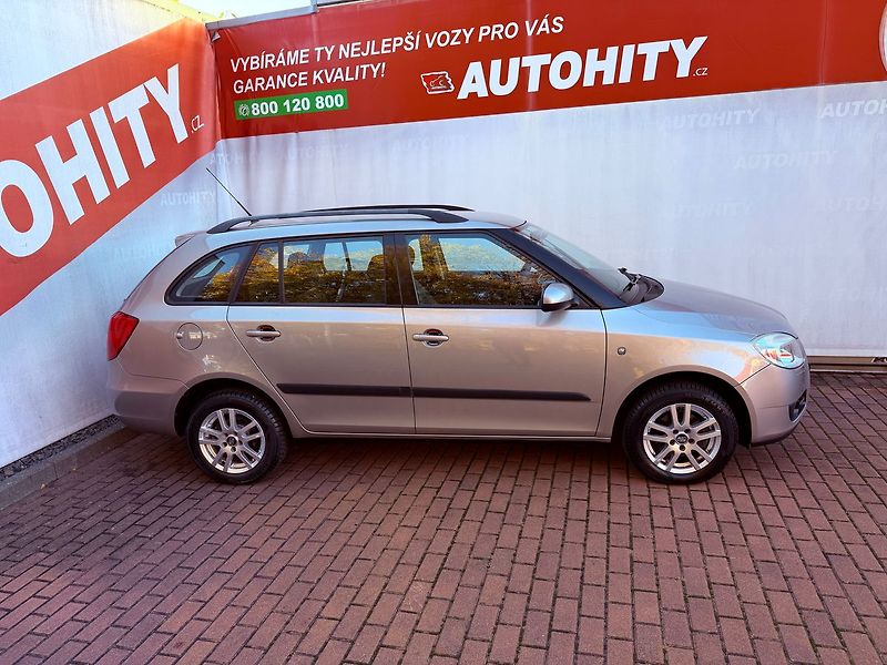 Škoda Fabia 1.6 Ambiente - fotka 5 z 23
